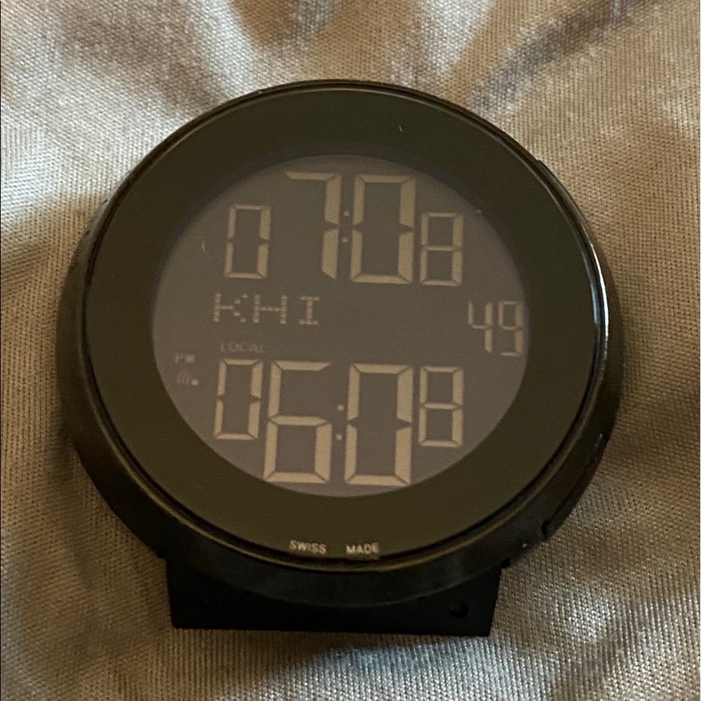 Gucci watch 114-2 stainless steel (BODY ONLY)